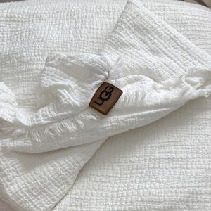 UGG  King size duvet cover